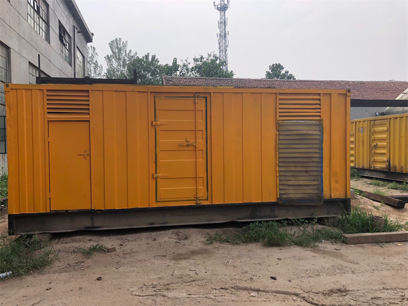 巴马柴油发电机如何判断新机油是否已经完全充满机油滤清器？