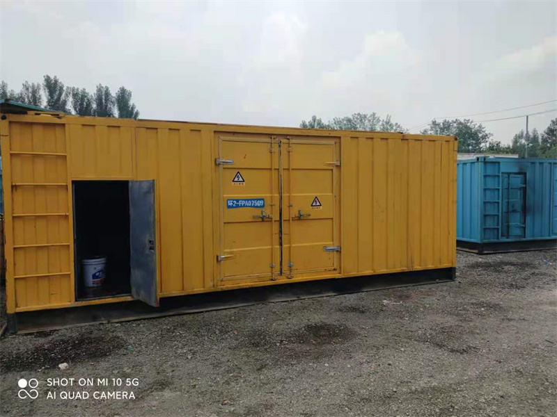 巴马200KW柴油发电机组需要配备什么型号的电缆线？