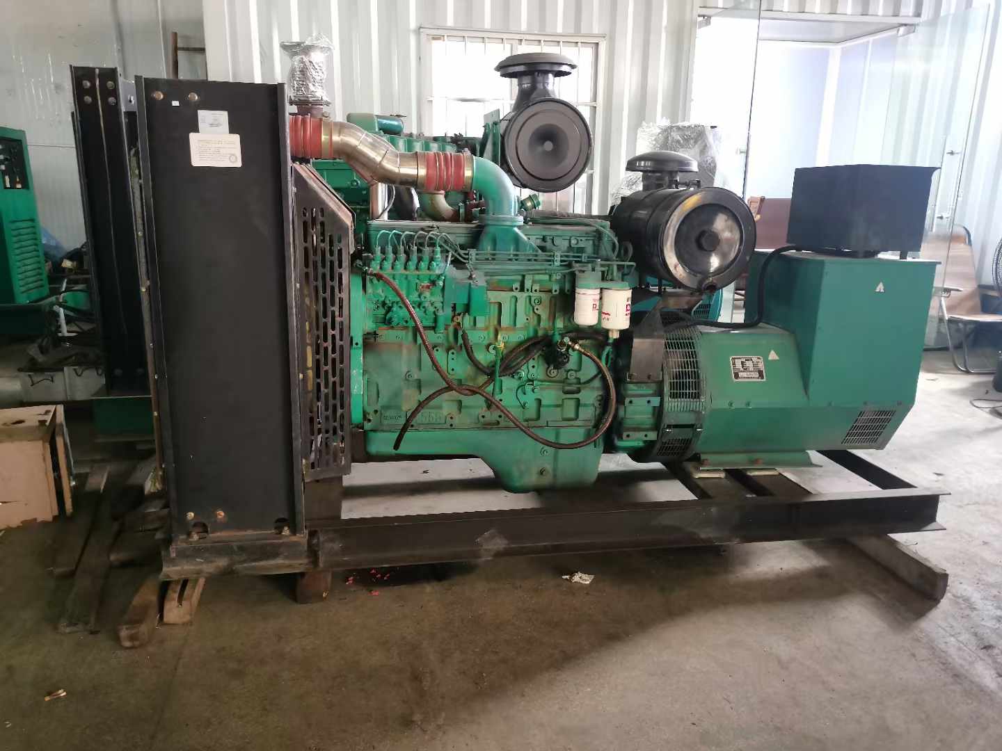 巴马发电机租赁如何确定电缆的承载电流是否在安全范围内？