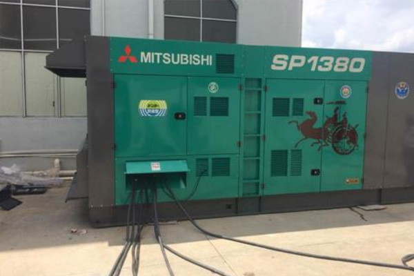 巴马为什么有些柴油发电机组的输出电压可以调节？