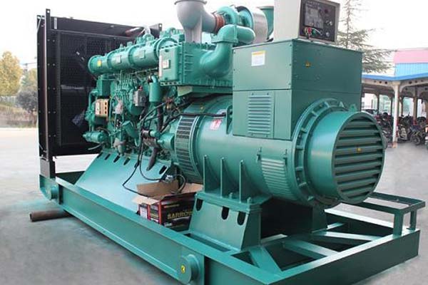 巴马工厂发电机应急发电中如何优化燃油储备管理？