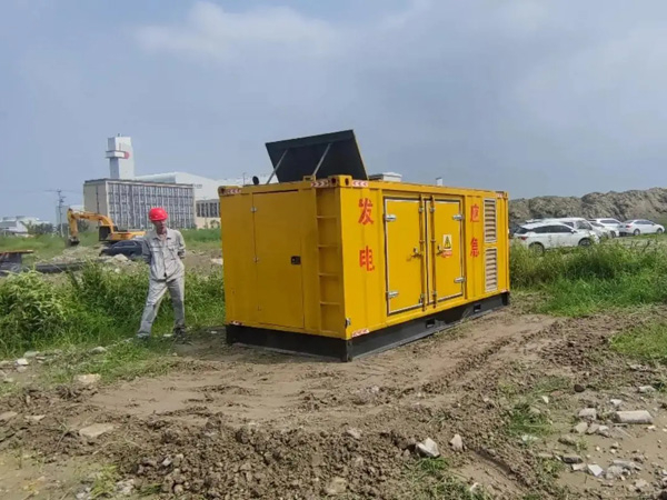 巴马200KW柴油发电机机组每小时的油耗量受哪些因素影响？