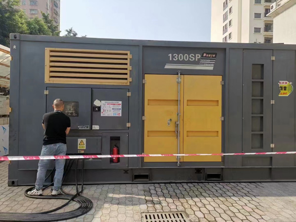 巴马500KW发电机组冬季应该配多大的启动电瓶？
